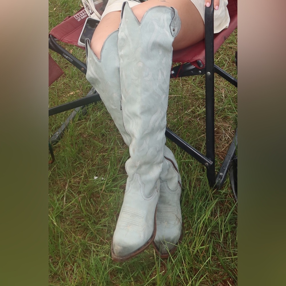 LIBERTY Black Boots. 
Worn once, need to be cleaned.
Real leather